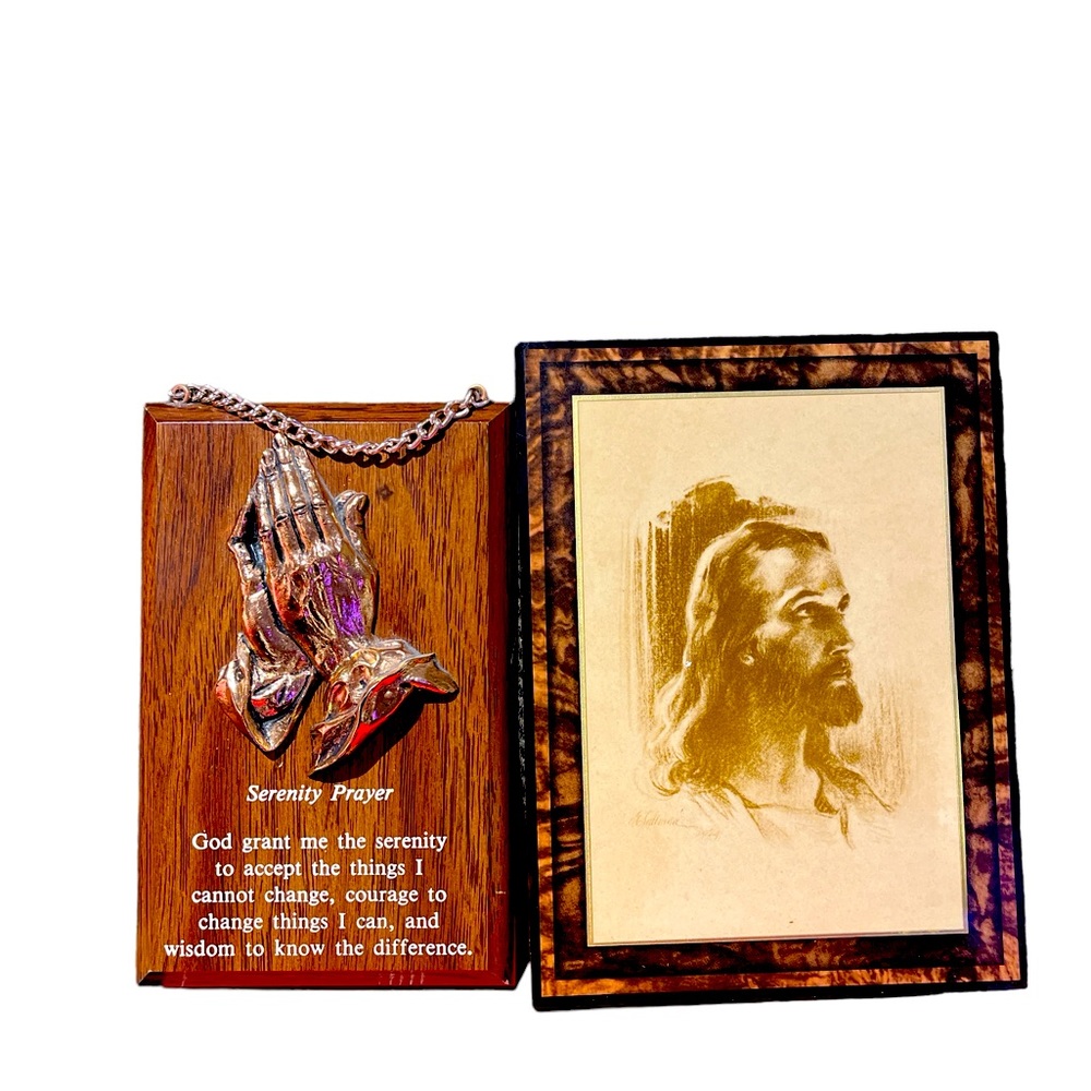 Serenity Prayer, Praying Hands, Twelve Steps, Religious Vintage Wall Decor 🙏🏽